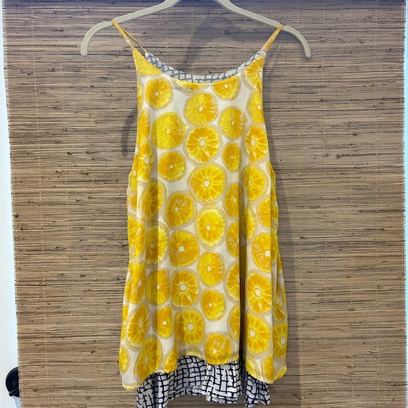 Anthropologie Porridge Yellow Lemon Swing Top Women’s Medium - Picture 2 of 7